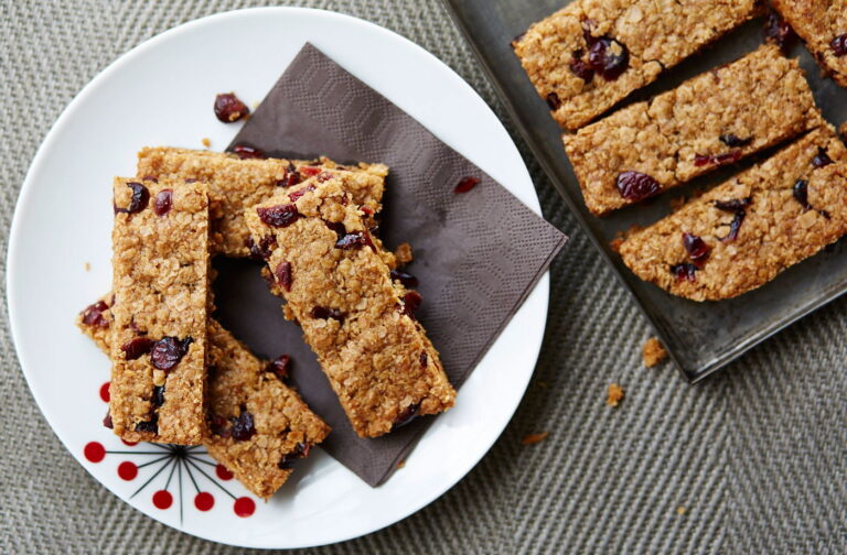 Nut-free recipe for snack bars